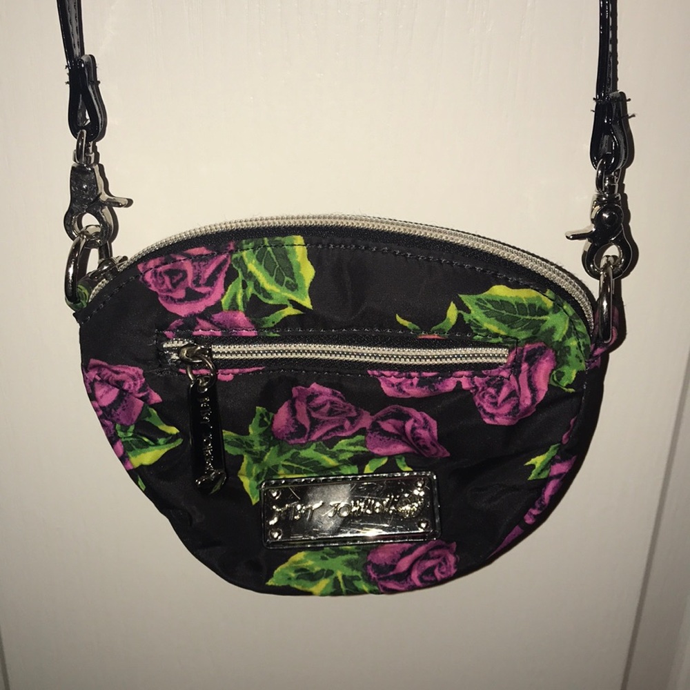 Betsey Johnson purse